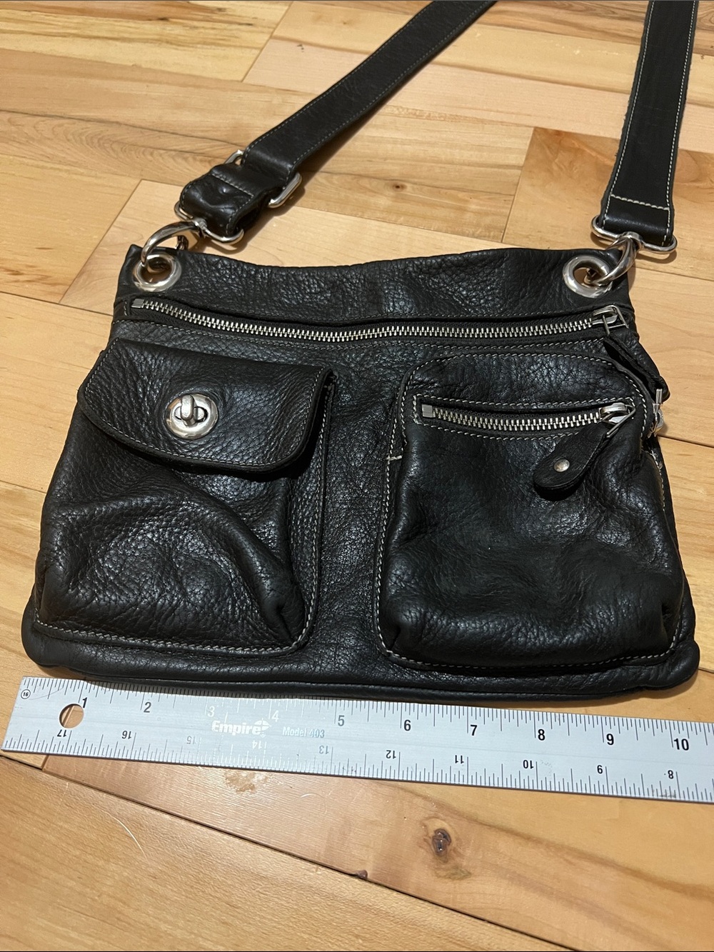 Roots Black Leather Crossbody Bag - Picture 7 of 17